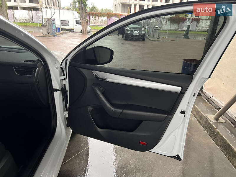 Универсал Skoda Octavia 2014 в Киеве