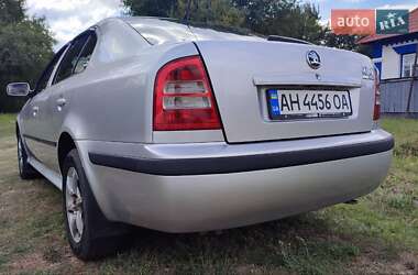Лифтбек Skoda Octavia 2006 в 