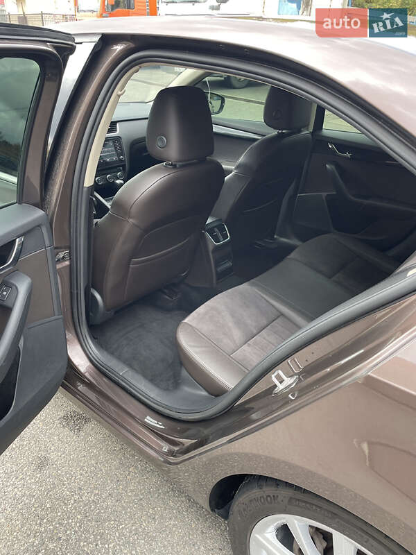 Ліфтбек Skoda Octavia 2016 в Дніпрі