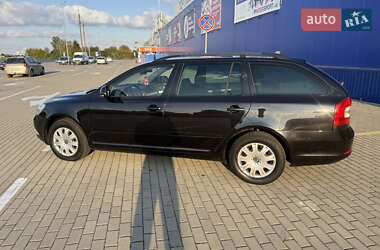 Универсал Skoda Octavia 2010 в 