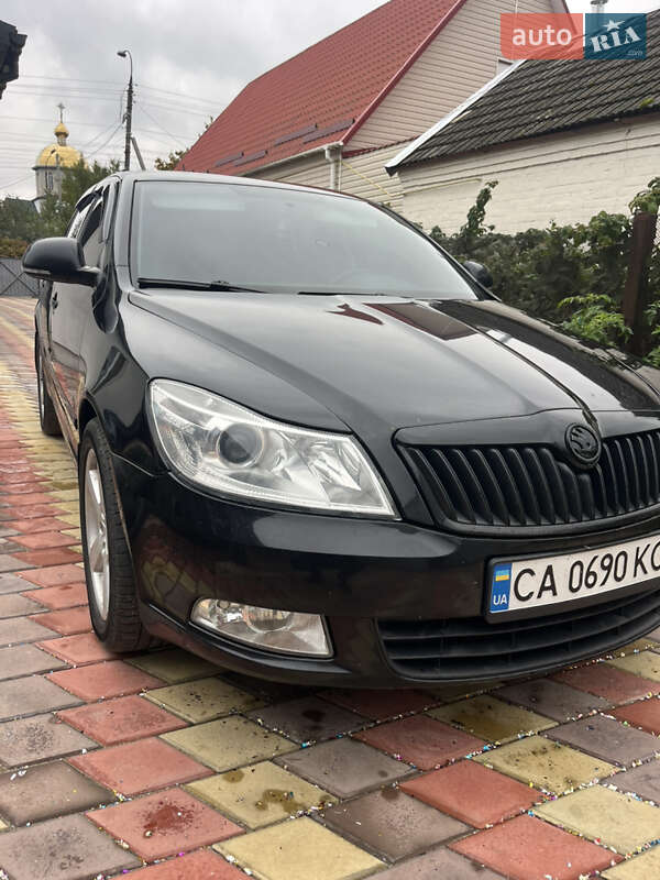 Лифтбек Skoda Octavia 2012 в Тальном