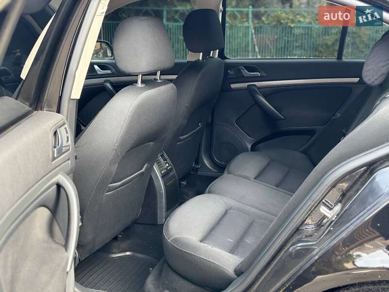 Лифтбек Skoda Octavia 2006 в Кривом Роге