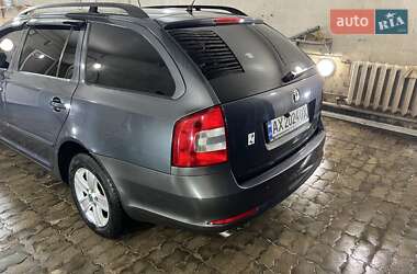 Универсал Skoda Octavia 2011 в 