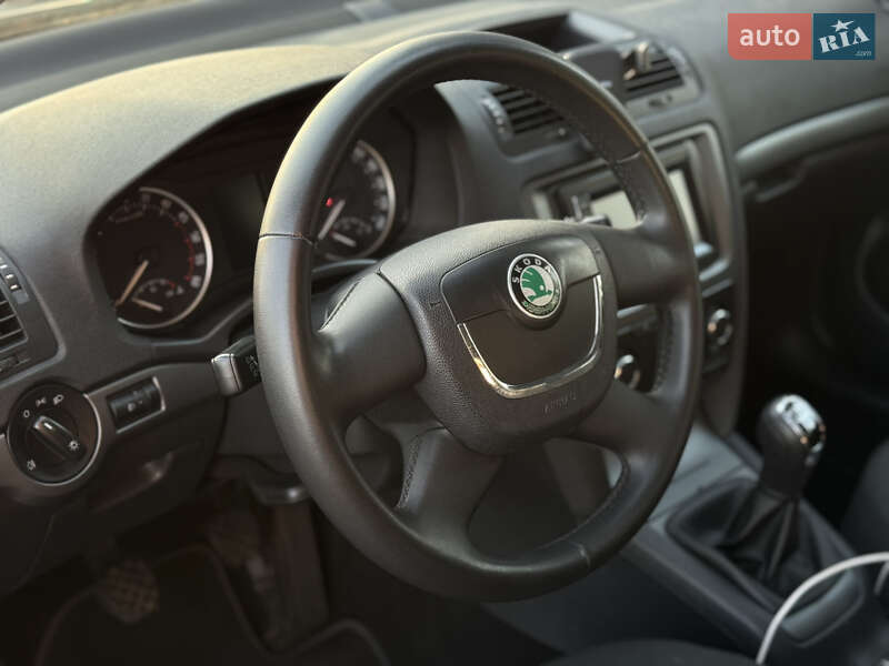 Універсал Skoda Octavia 2009 в Києві