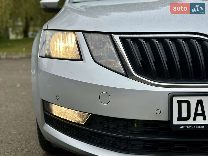 Универсал Skoda Octavia 2019 в Ивано-Франковске