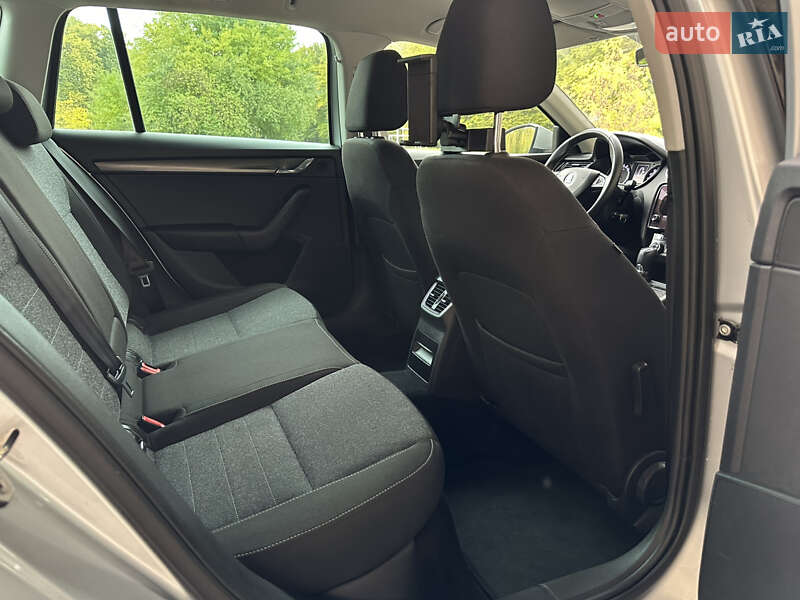 Универсал Skoda Octavia 2019 в Ивано-Франковске