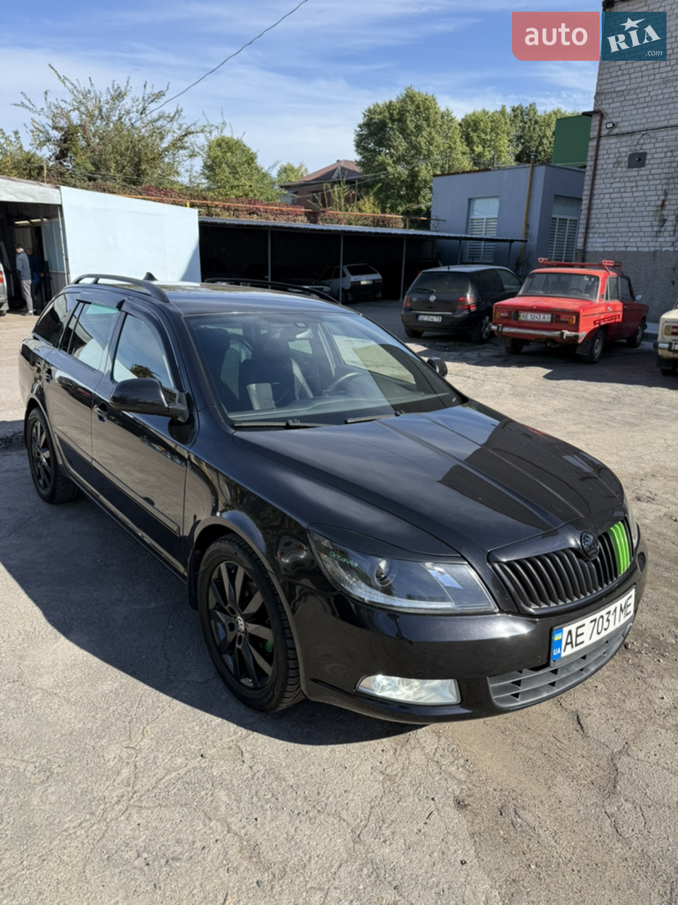 2010 Skoda Octavia - мініатюра 23