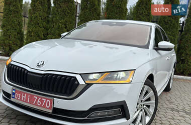 Лифтбек Skoda Octavia 2021 в 
