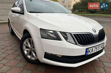 Ліфтбек Skoda Octavia 2019 в Апостоловому