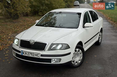 Лифтбек Skoda Octavia 2008 в 