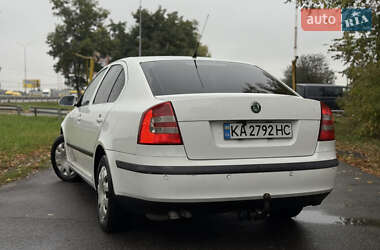 Лифтбек Skoda Octavia 2008 в 