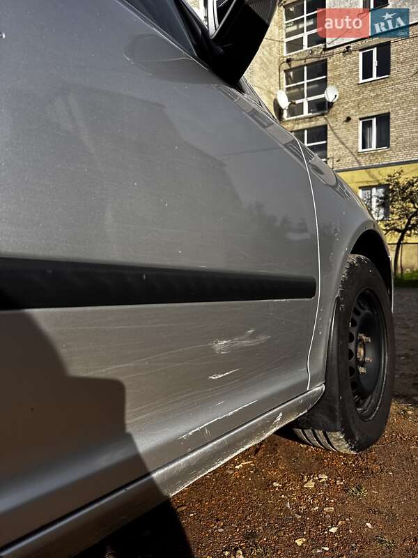 Лифтбек Skoda Octavia 2006 в Бориславе