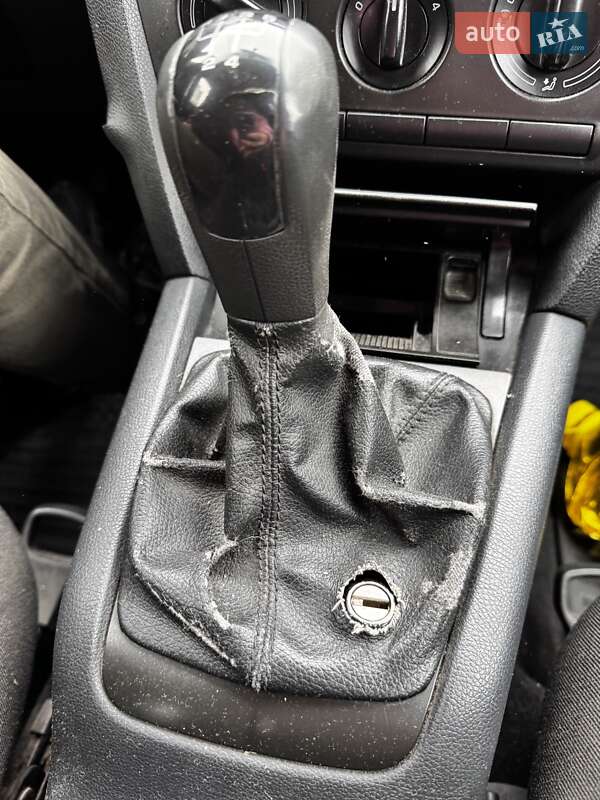 Лифтбек Skoda Octavia 2006 в Бориславе