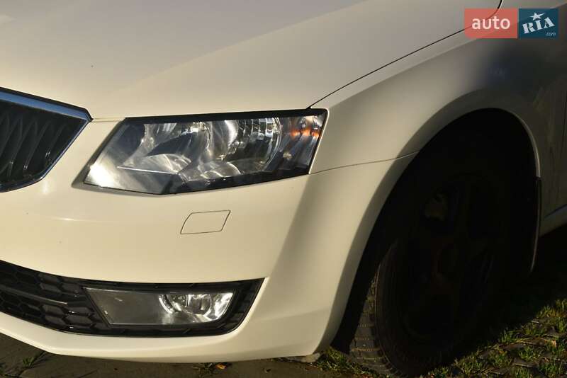 Универсал Skoda Octavia 2013 в Самборе