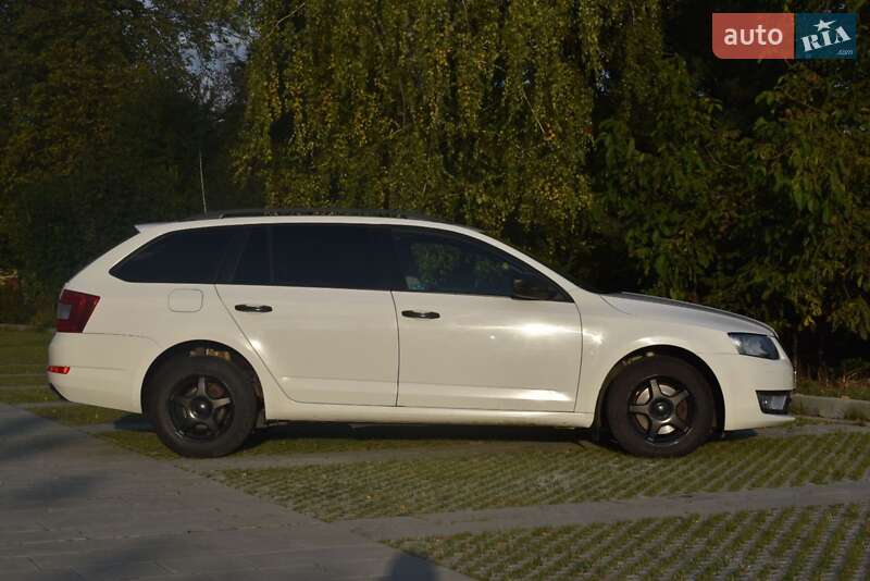 Универсал Skoda Octavia 2013 в Самборе