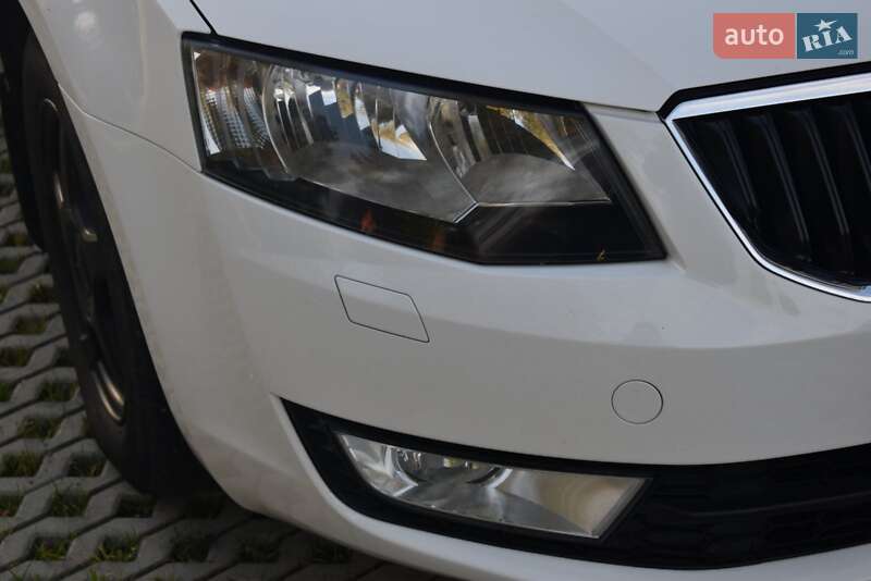 Универсал Skoda Octavia 2013 в Самборе