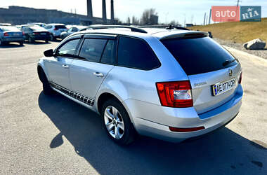 Універсал Skoda Octavia 2015 в Дніпрі