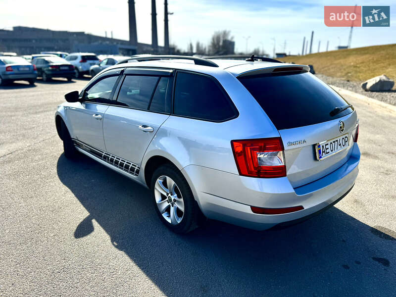 Універсал Skoda Octavia 2015 в Дніпрі фото 6 Універсал Skoda Octavia 2015 в Дніпрі