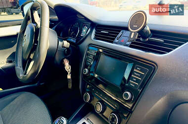 Універсал Skoda Octavia 2015 в Дніпрі
