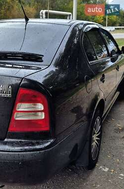 Лифтбек Skoda Octavia 2006 в 