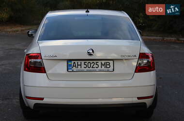 Лифтбек Skoda Octavia 2019 в 