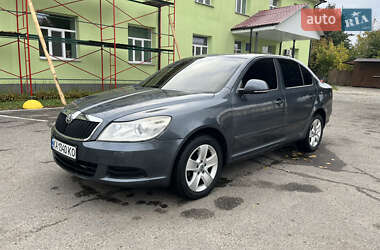 Лифтбек Skoda Octavia 2012 в 