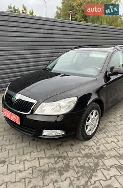 Универсал Skoda Octavia 2012 в Луцке