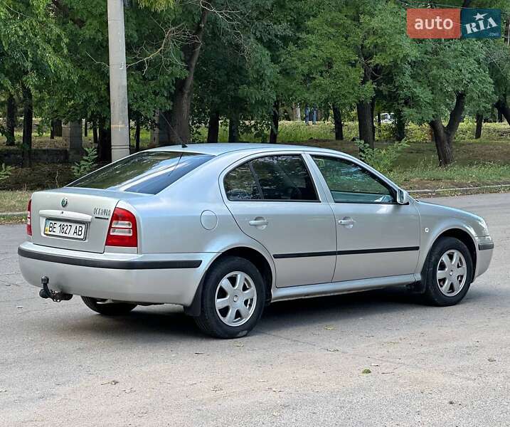 Лифтбек Skoda Octavia 2004 в Николаеве