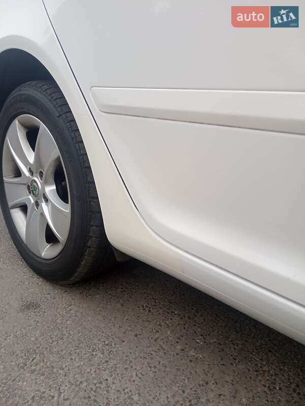Універсал Skoda Octavia 2009 в Володимирі