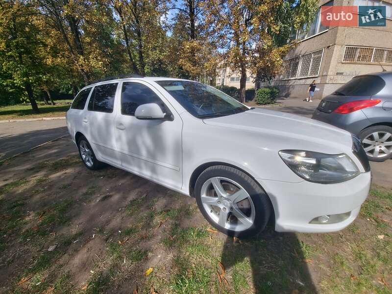 Универсал Skoda Octavia 2010 в Кривом Роге фото 10 Универсал Skoda Octavia 2010 в Кривом Роге