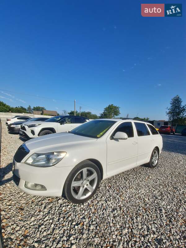 Skoda Octavia 2010 Skoda Octavia 2010
