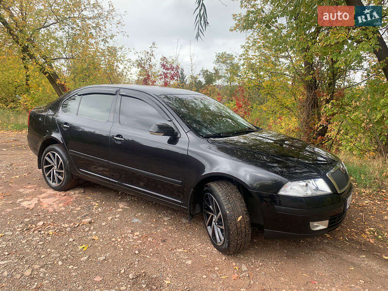 Лифтбек Skoda Octavia 2008 в Кривом Роге