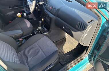 Лифтбек Skoda Octavia 2000 в 