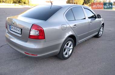Лифтбек Skoda Octavia 2012 в 