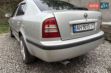 Лифтбек Skoda Octavia 2006 в 