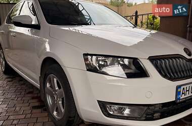 Лифтбек Skoda Octavia 2016 в Краматорске