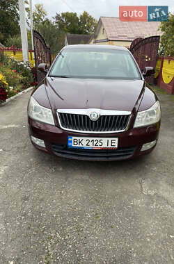 Ліфтбек Skoda Octavia 2009 в Рівному