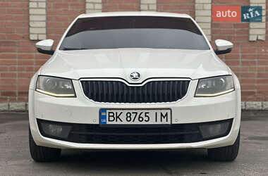 Лифтбек Skoda Octavia 2014 в 