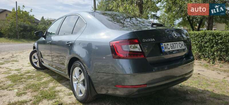 Лифтбек Skoda Octavia 2017 в Луцке