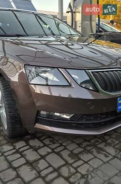 Лифтбек Skoda Octavia 2017 в 
