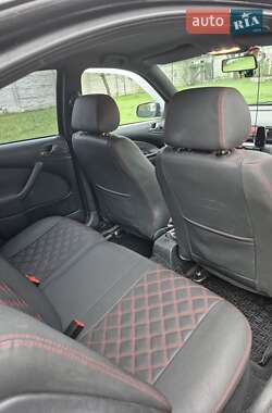 Ліфтбек Skoda Octavia 2008 в  фото 6 Ліфтбек Skoda Octavia 2008 в