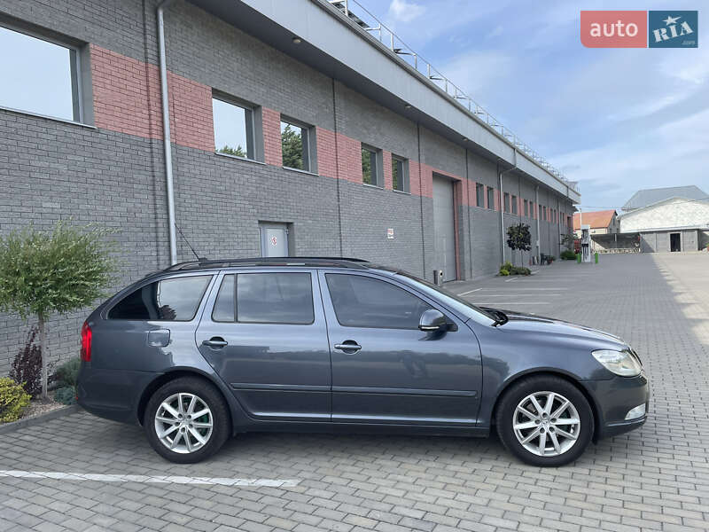 Універсал Skoda Octavia 2008 в Рівному