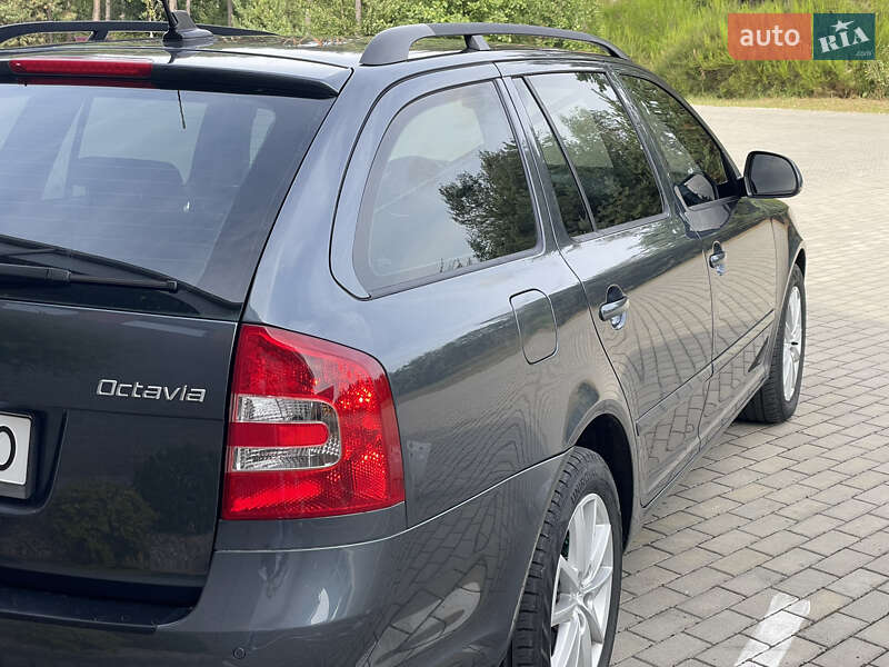 Універсал Skoda Octavia 2008 в Рівному