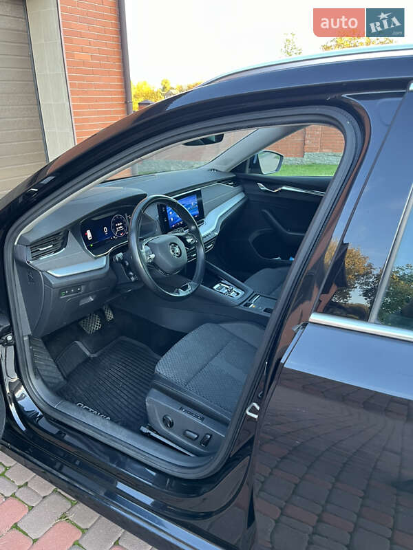 Универсал Skoda Octavia 2020 в Черкассах