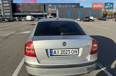 Ліфтбек Skoda Octavia 2004 в Києві