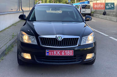 Универсал Skoda Octavia 2010 в 