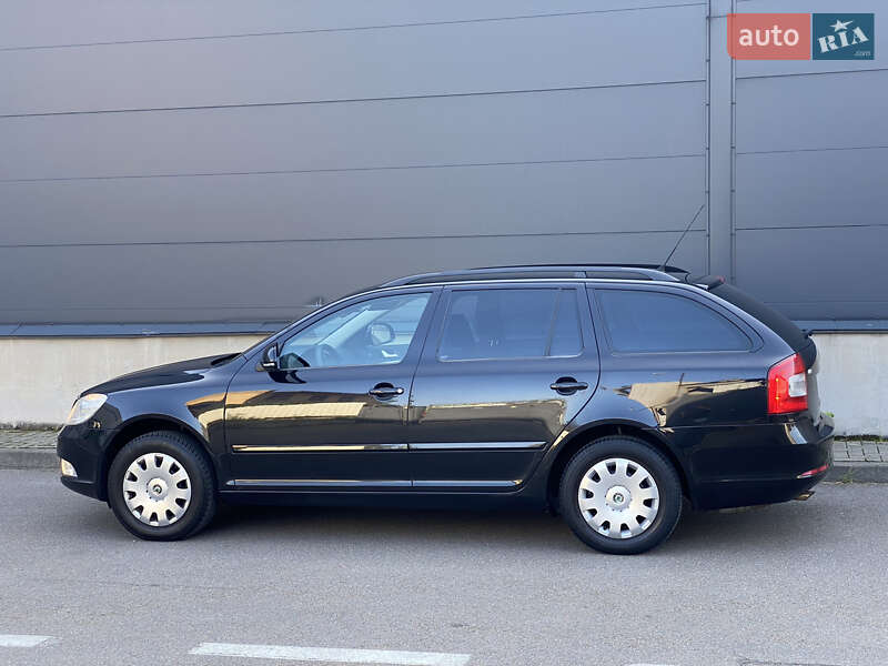 Универсал Skoda Octavia 2010 в Киеве