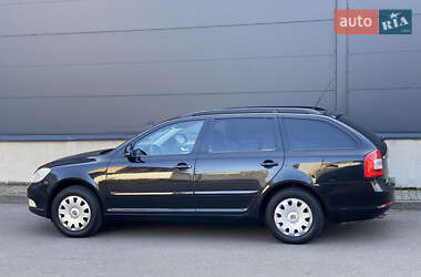 Универсал Skoda Octavia 2010 в 