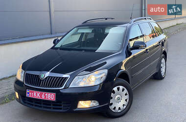 Универсал Skoda Octavia 2010 в 
