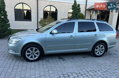 Универсал Skoda Octavia 2012 в 